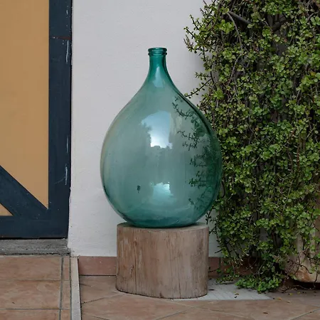 La Yucca *